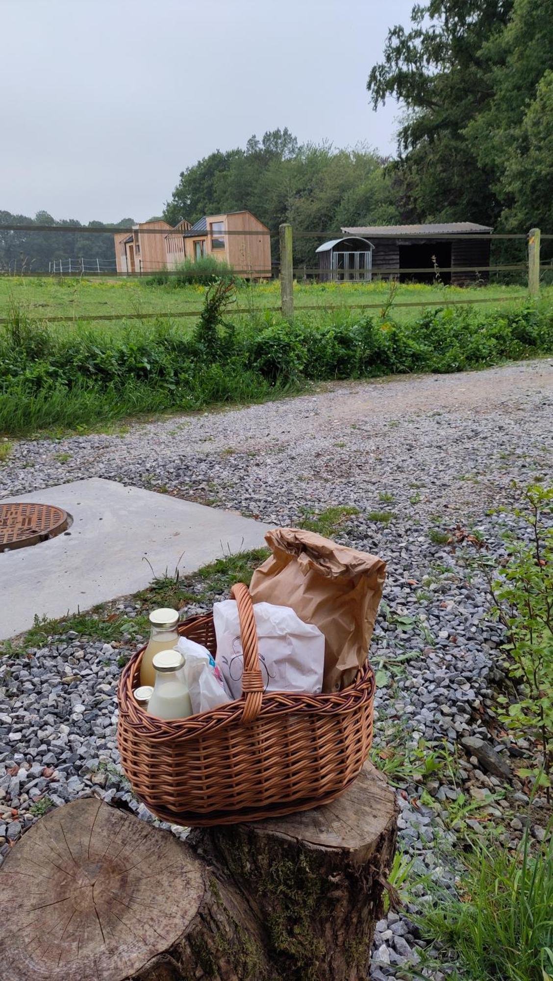 Les Cabanes Champetres - Le Domaine Des Trois Tilleuls Villers-la-Ville Esterno foto